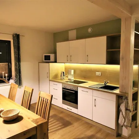 Moderne- Niveauvoll Eingerichtete By Interhome Apartment
