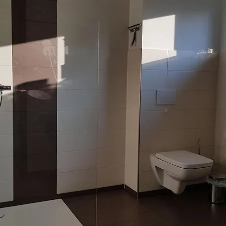 Moderne- Niveauvoll Eingerichtete By Interhome Apartman Eibenstock