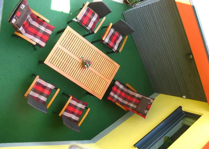 Moderne- Niveauvoll Eingerichtete By Interhome