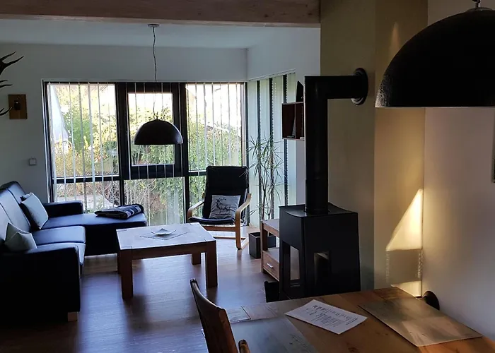 Moderne- Niveauvoll Eingerichtete By Interhome